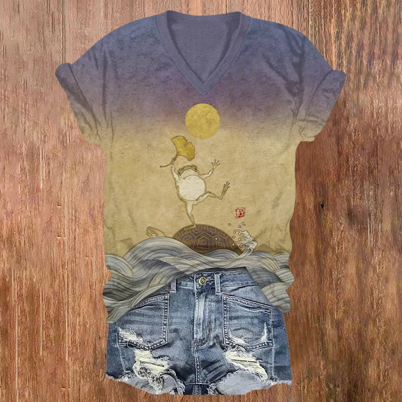 Japanese Ukiyo-e Frogs Dancing On Turtles Pattern Print Short Sleeved V-neck T-shirt