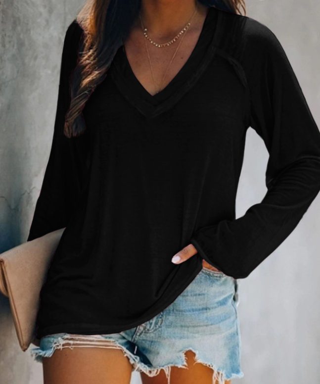 Alternative view of Solid Color Casual V-neck Long Sleeve T-shirt