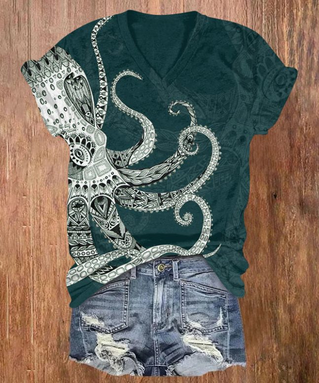 Octpus Print V-neck T-shirt - Image 3